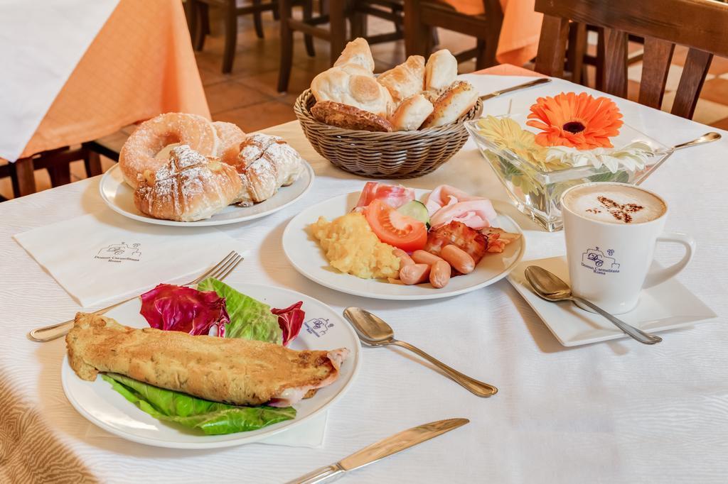 Hotel Domus Carmelitana