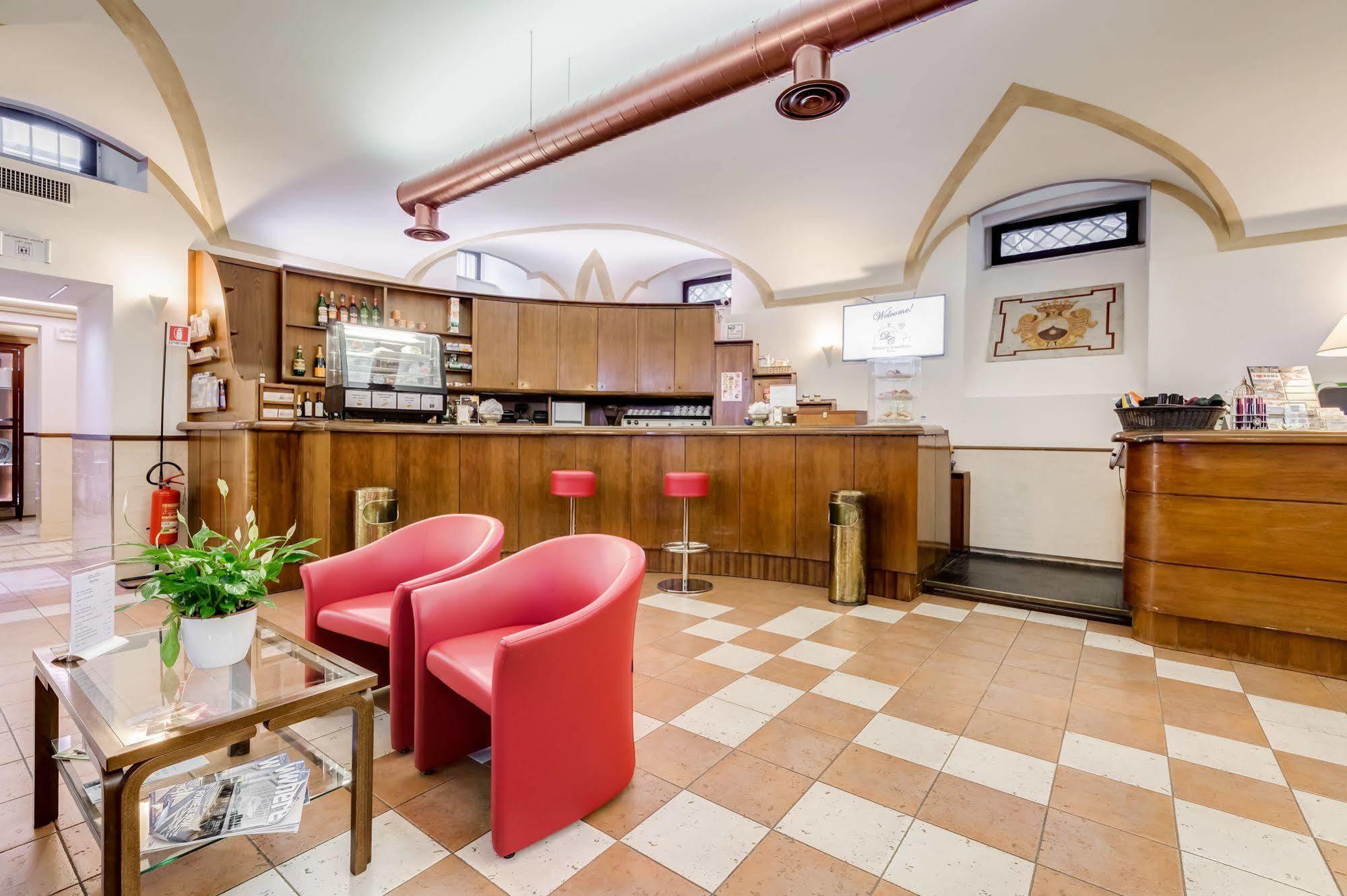 Hotel Domus Carmelitana