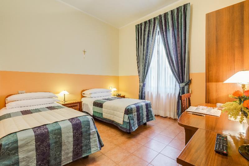 Domus Carmelitana 3* Roma