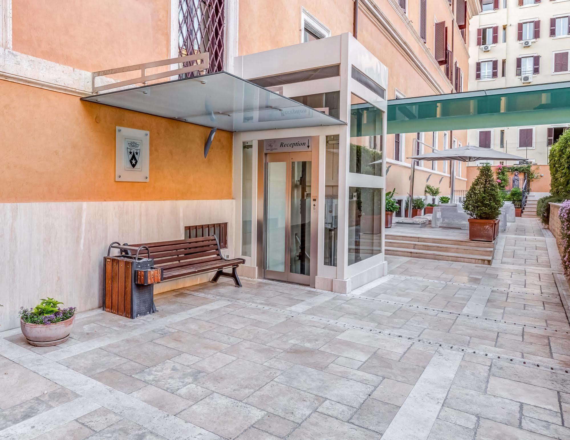 Domus Carmelitana 3* Roma